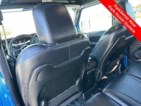 Used 2024 Jeep Wrangler Unlimited Sahara w/ Technology Group image 21