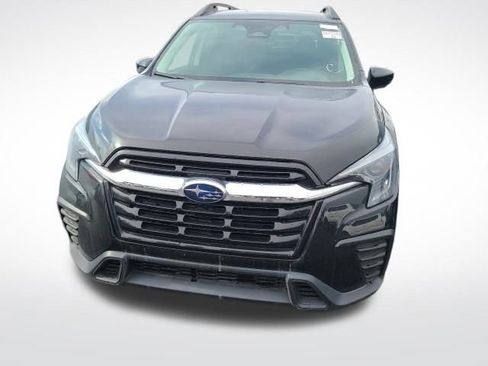 Used 2024 Subaru Ascent Premium w/ Convenience Package image 3