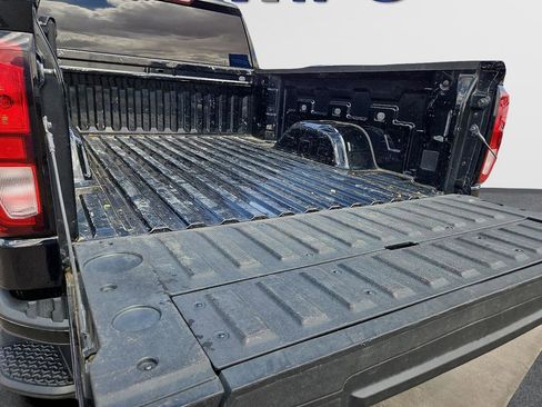 Used 2022 GMC Sierra 1500 Elevation AWD/4WD image 9