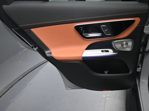 New 2026 Mercedes-Benz GLC 300 image 23