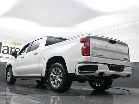 Used 2020 Chevrolet Silverado 1500 High Country w/ Technology Package image 5