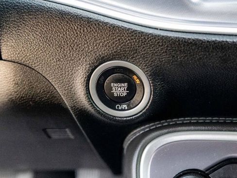 Used 2019 Dodge Challenger SXT w/ Blacktop Package image 41