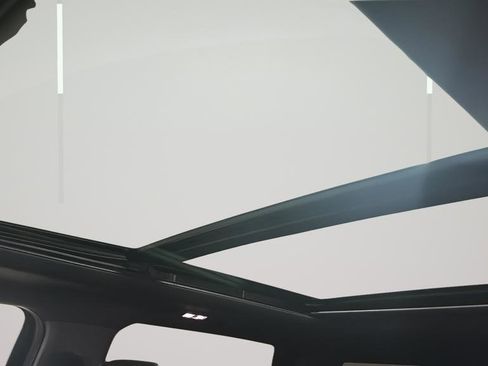 Certified 2023 Ford F150 Lariat w/ Equipment Group 502A High image 31