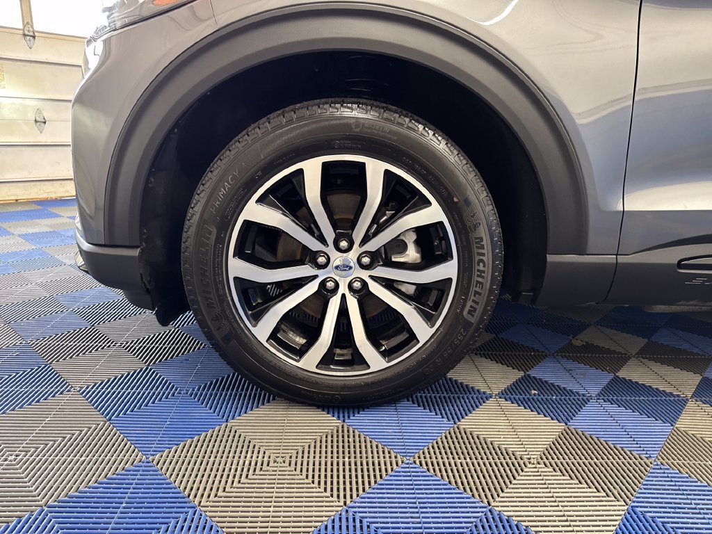 Used 2025 Ford Explorer ST-Line AWD/4WD image 28