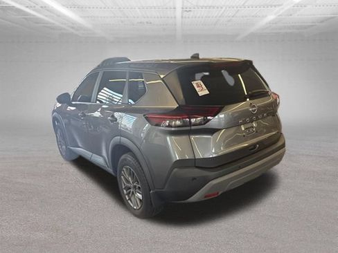 Used 2023 Nissan Rogue S FWD image 5