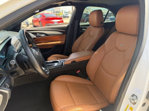 Used 2024 Cadillac CT4 Premium Luxury RWD image 27