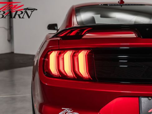 Used 2021 Ford Mustang Shelby GT500 w/ Technology Package image 15