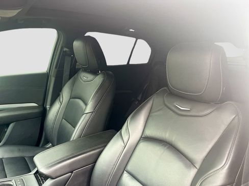 Used 2021 Cadillac XT4 Premium Luxury FWD image 20