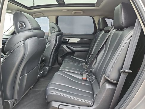 Used 2023 Acura MDX FWD image 13
