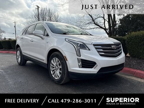 Used 2018 Cadillac XT5 AWD image 1