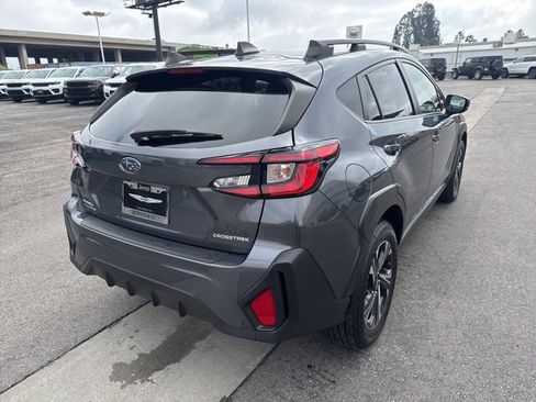 Used 2024 Subaru Crosstrek 2.0i Premium image 6