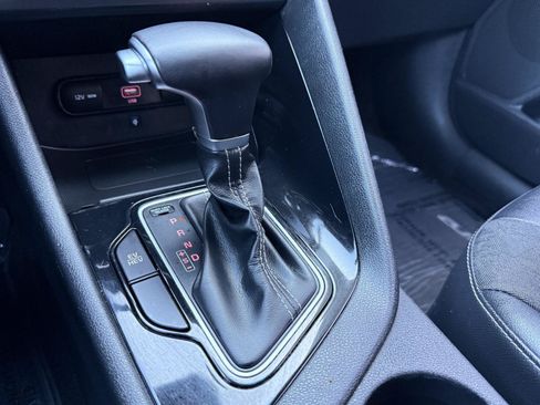 Used 2021 Kia Niro EX FWD image 22