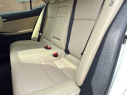 Used 2015 Lexus IS 250 AWD w/ Navigation System Package image 27