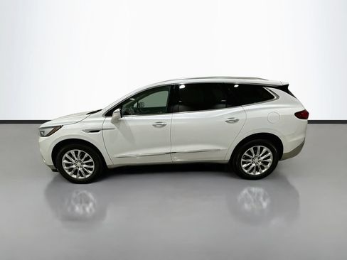 Used 2021 Buick Enclave Essence w/ Sound and Sites Package FWD image 4