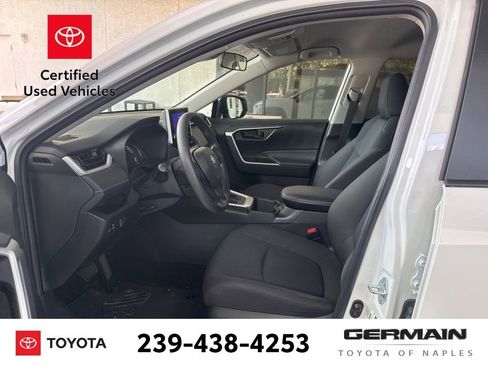 Used 2023 Toyota RAV4 LE FWD image 14