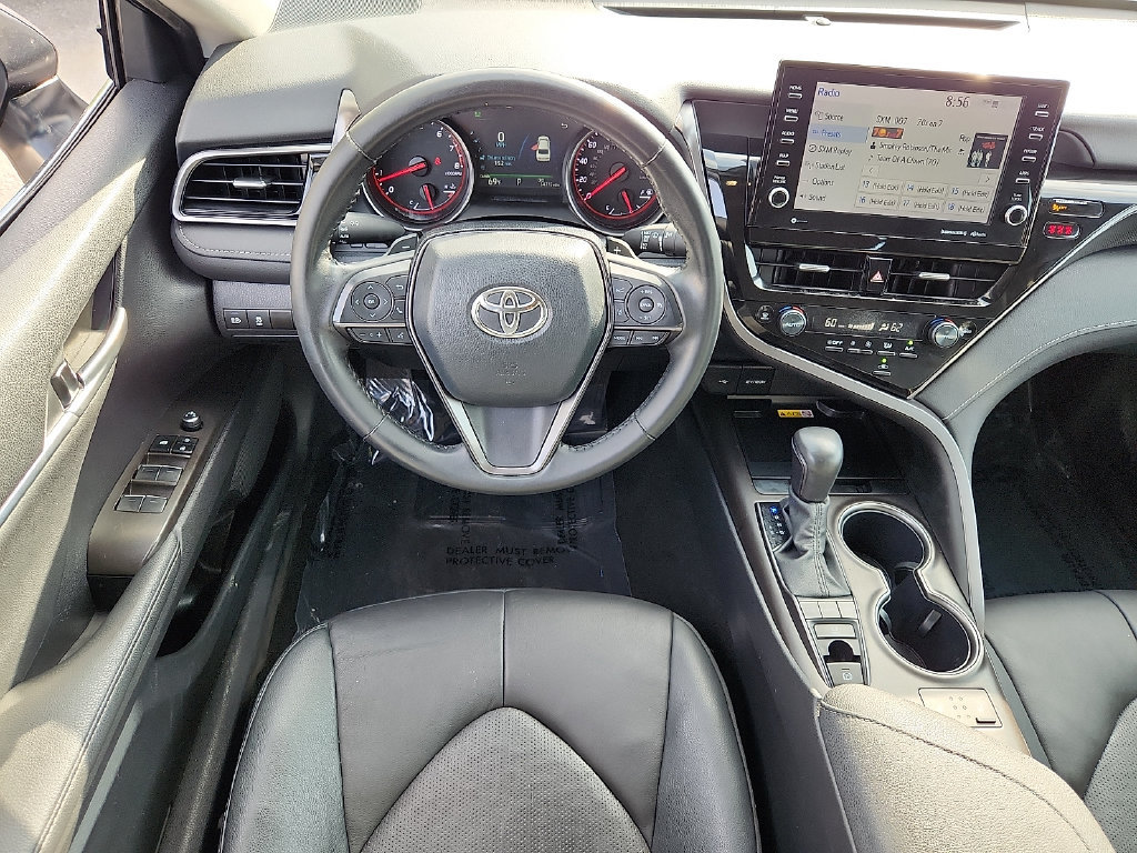 Used 2024 Toyota Camry XSE FWD image 11