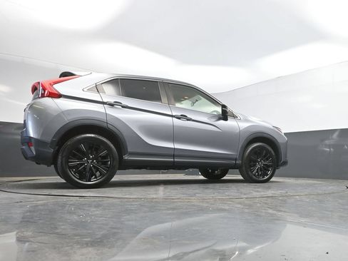 Used 2019 Mitsubishi Eclipse Cross LE AWD/4WD image 43