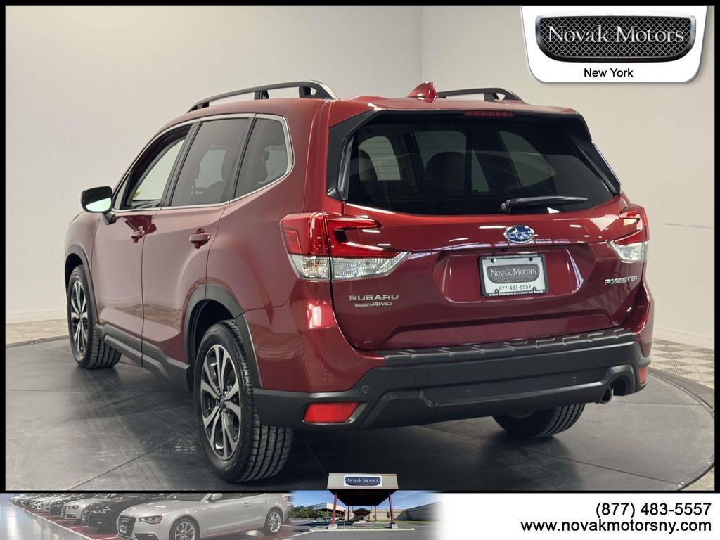 Used 2022 Subaru Forester Limited AWD/4WD image 7