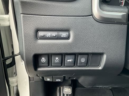 Used 2019 Nissan Murano Platinum FWD image 20