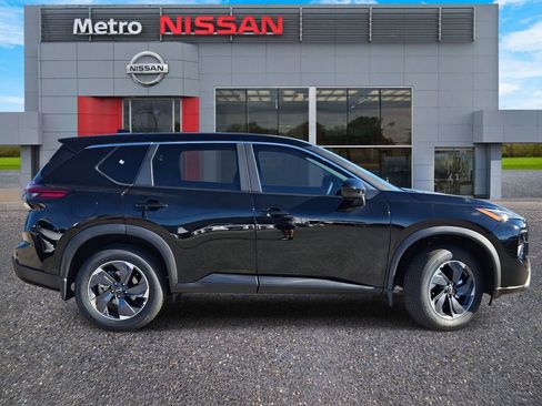 New 2026 Nissan Rogue SV image 2