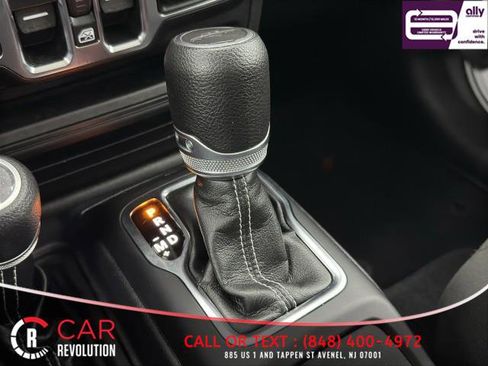 Used 2021 Jeep Gladiator Overland AWD/4WD image 37