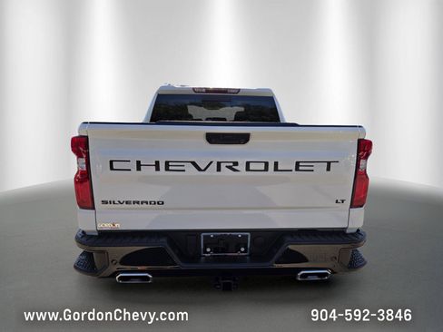 Used 2026 Chevrolet Silverado 1500 LT Trail Boss w/ LT Trail Boss Premium Package AWD/4WD image 4