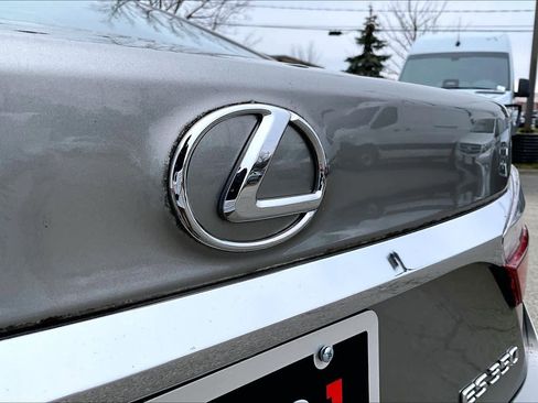 Used 2018 Lexus ES 350 image 29