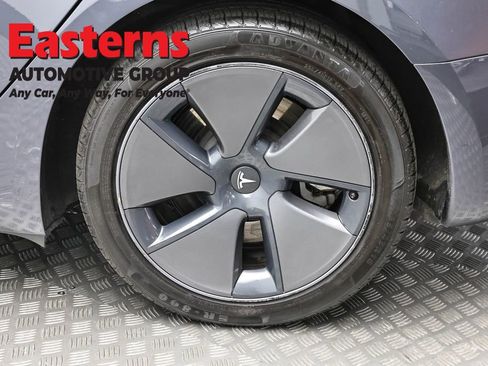 Used 2023 Tesla Model 3 Standard Range RWD image 8