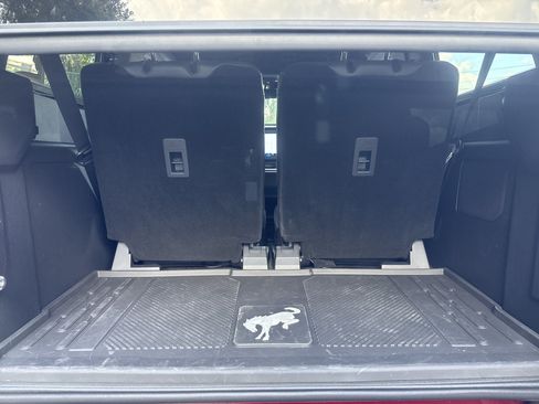 Used 2025 Ford Bronco Badlands AWD/4WD image 47