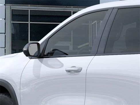 Used 2024 GMC Acadia AT4 w/ Luxury Package image 12