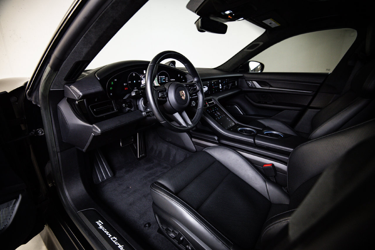 Certified 2023 Porsche Taycan Turbo S AWD/4WD image 4