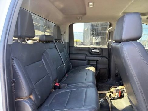 Used 2021 GMC Sierra 3500 4x4 Crew Cab w/ Convenience Package image 11