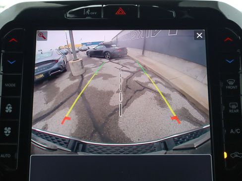 Used 2025 RAM 1500 Big Horn image 12