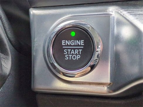 Certified 2022 Ford F150 Lariat w/ Equipment Group 501A Mid image 28