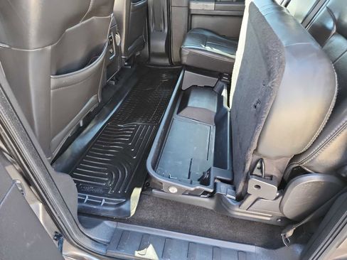 Used 2011 Ford F250 Lariat w/ Lariat Interior Pkg image 36