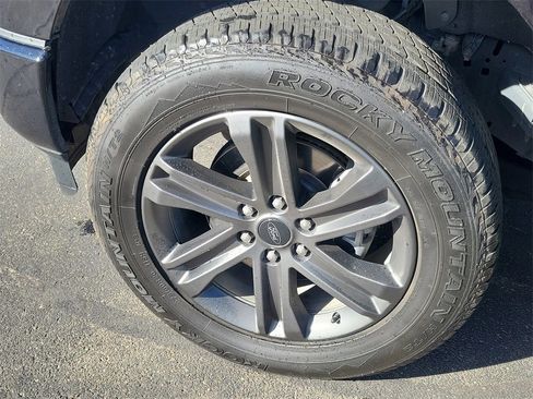 Used 2021 Ford F150 Lariat w/ Equipment Group 502A High image 7