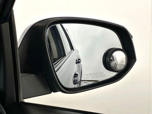 Used 2016 Toyota 4Runner SR5 image 24