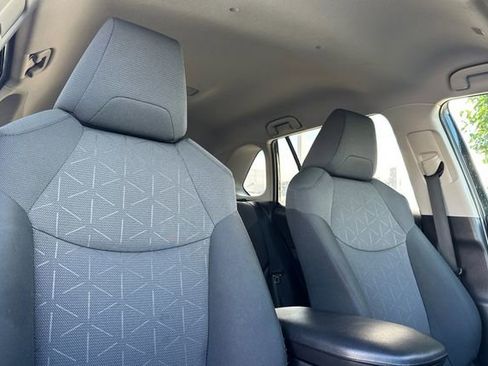 Certified 2023 Toyota RAV4 XLE image 21