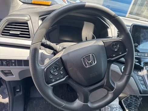 Used 2021 Honda Odyssey EX image 13