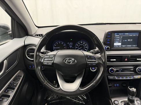 Used 2018 Hyundai Kona Limited image 11