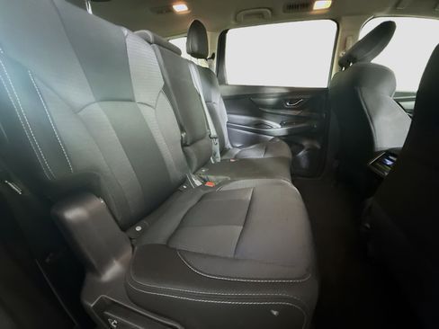 Used 2024 Subaru Ascent Premium w/ Convenience Package image 27