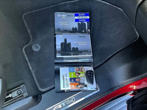 Used 2022 GMC Yukon AT4 image 20