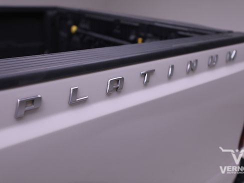 Used 2014 Ford F250 Platinum w/ FX4 Off-Road Package image 41