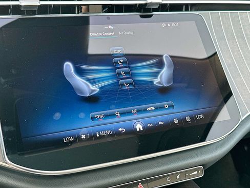 Used 2024 Mercedes-Benz E 450 4MATIC Sedan w/ Winter Package image 16