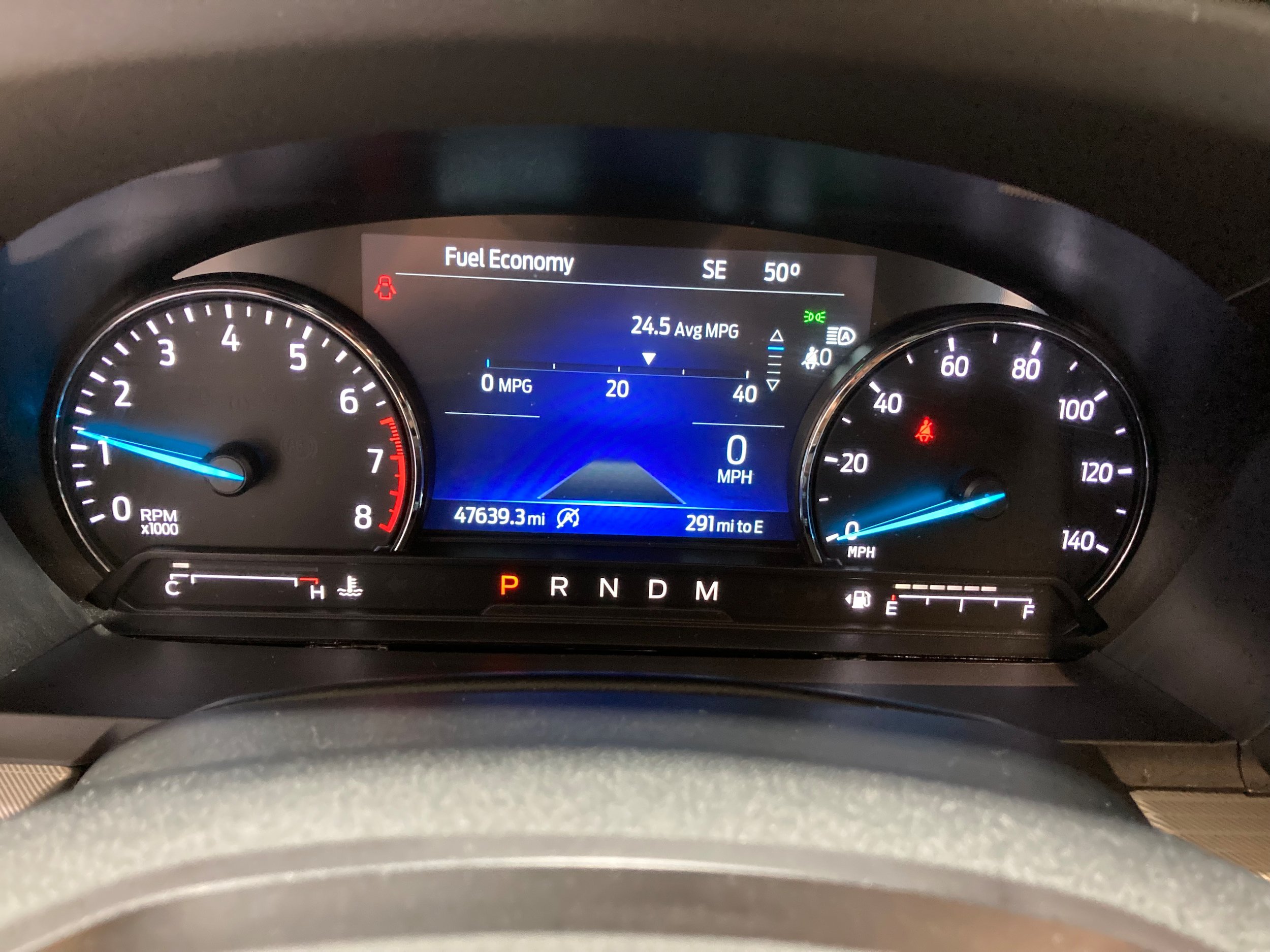 Used 2020 Ford Explorer XLT w/ Equipment Group 202A AWD/4WD image 22