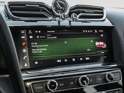 Used 2021 Bentley Bentayga Speed image 33