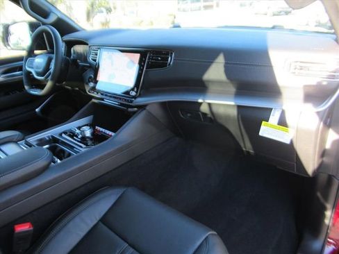 New 2026 Jeep Grand Wagoneer L w/ Premium Group I image 10