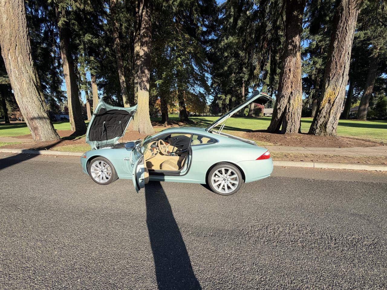 Used 2008 Jaguar XK Coupe RWD image 22