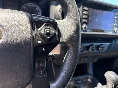 Used 2021 Toyota Tacoma SR w/ SR Convenience Package RWD image 16
