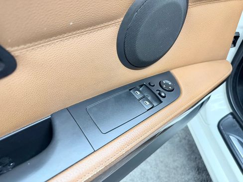 Used 2011 BMW 335i Coupe RWD image 9